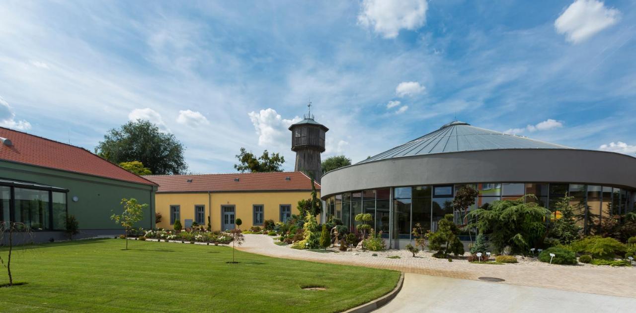 Wellness A Relax Centrum Palarikovo Eksteriør billede